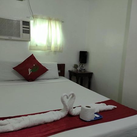 Axis Pension Hotel Lapu-Lapu City Exterior photo